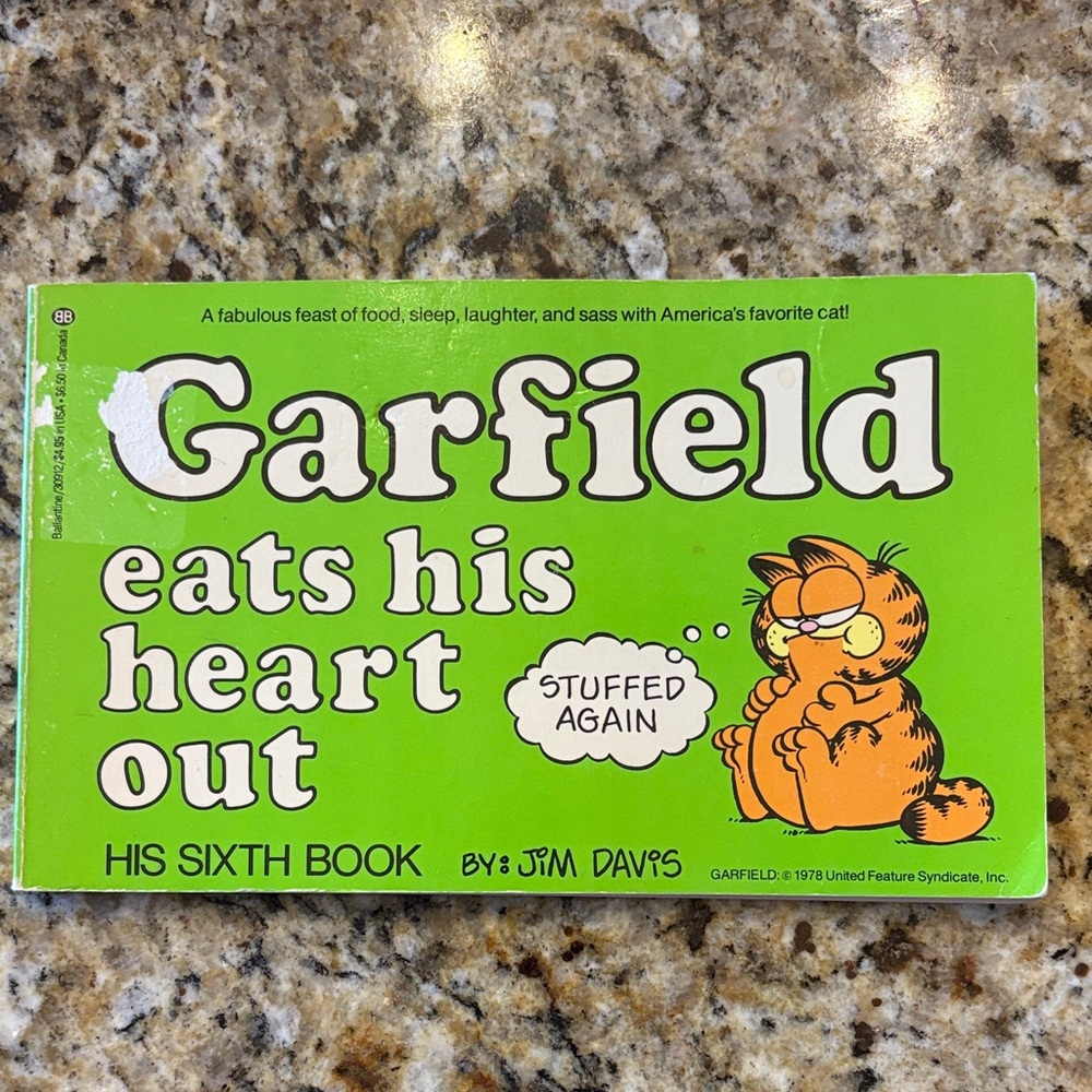 5 for $35- Garfield Comic Book with Green Cover 6th book